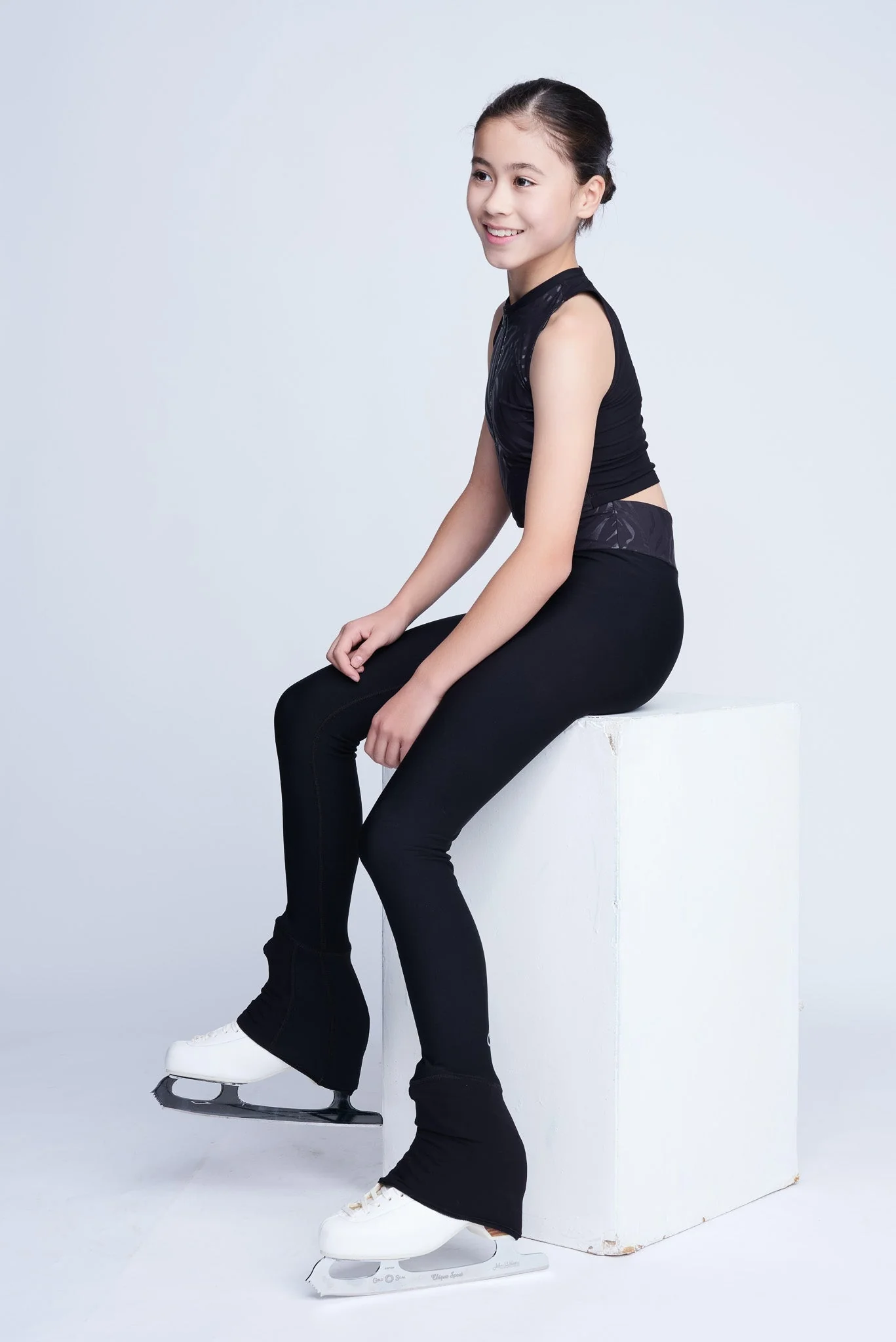 Iconic On Ice Leggings - Image 7