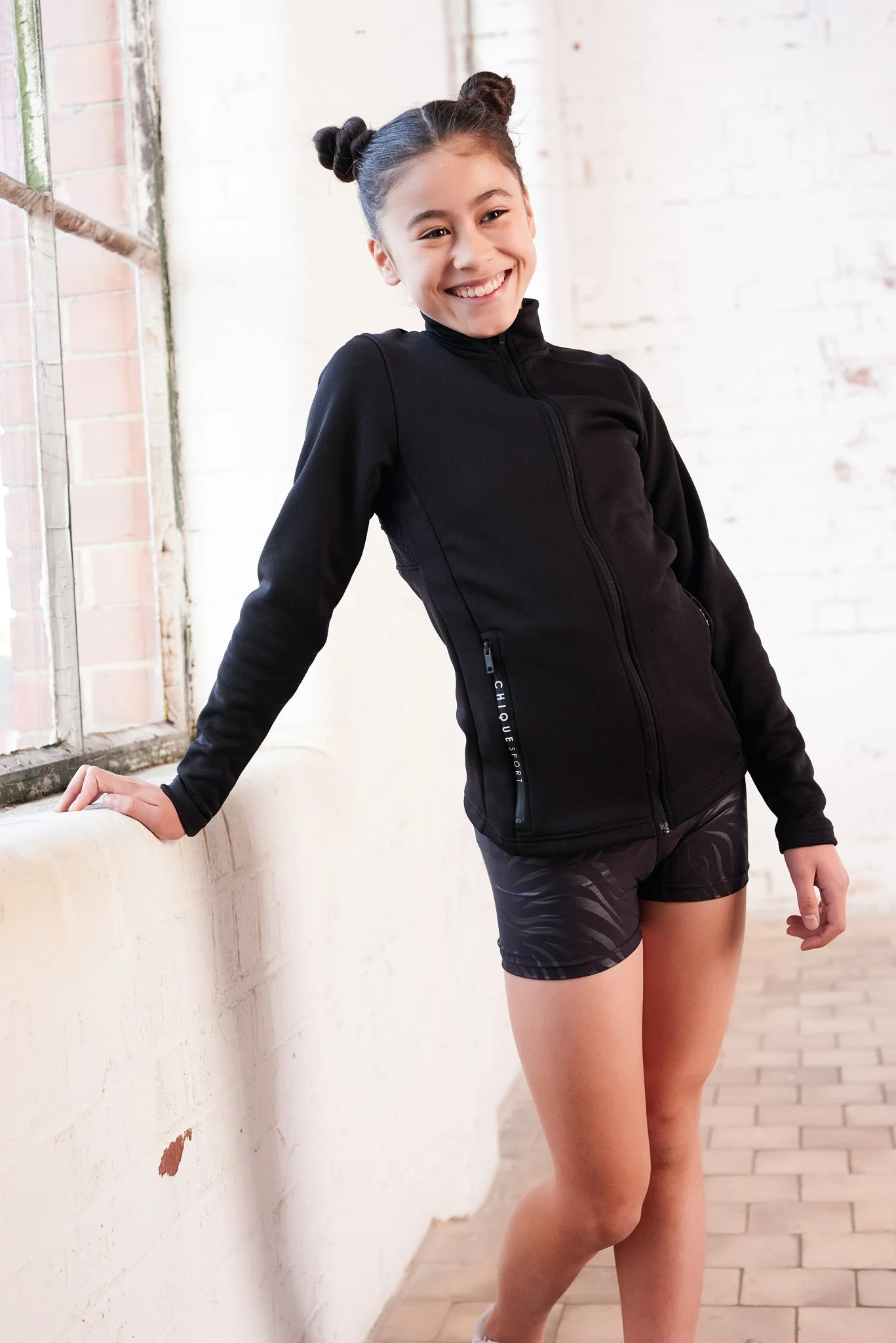 Iconic Shorts - Image 20