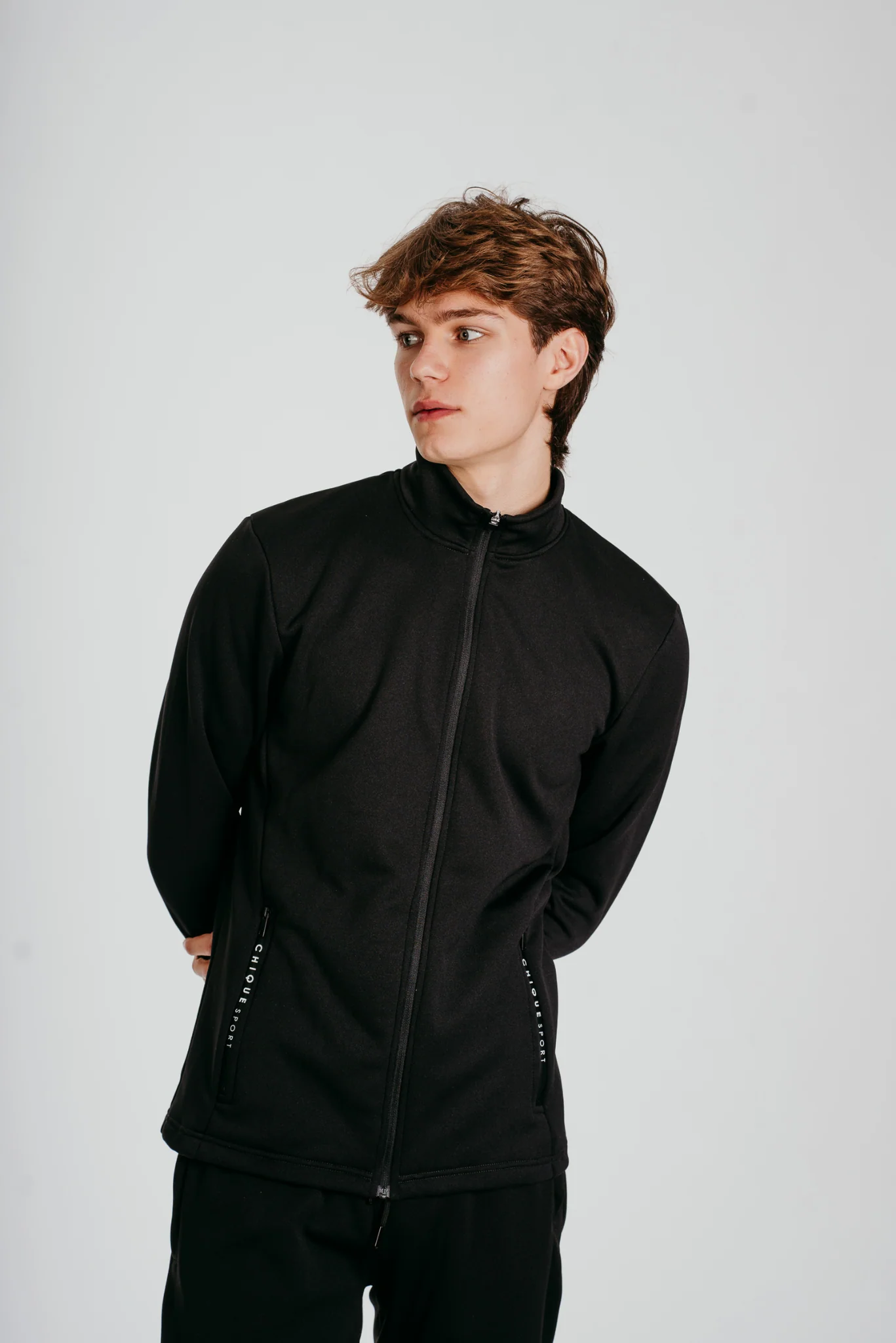 Iconic Full-Zip Jacket Mens - Image 3