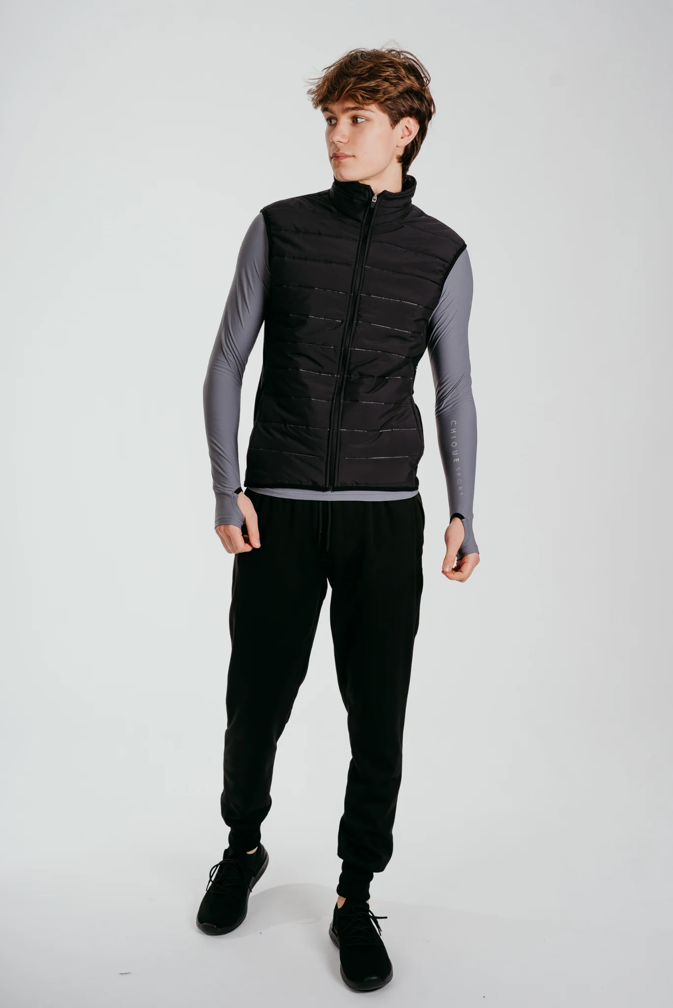 Train to Win Bodywarmer Mens - Image 10