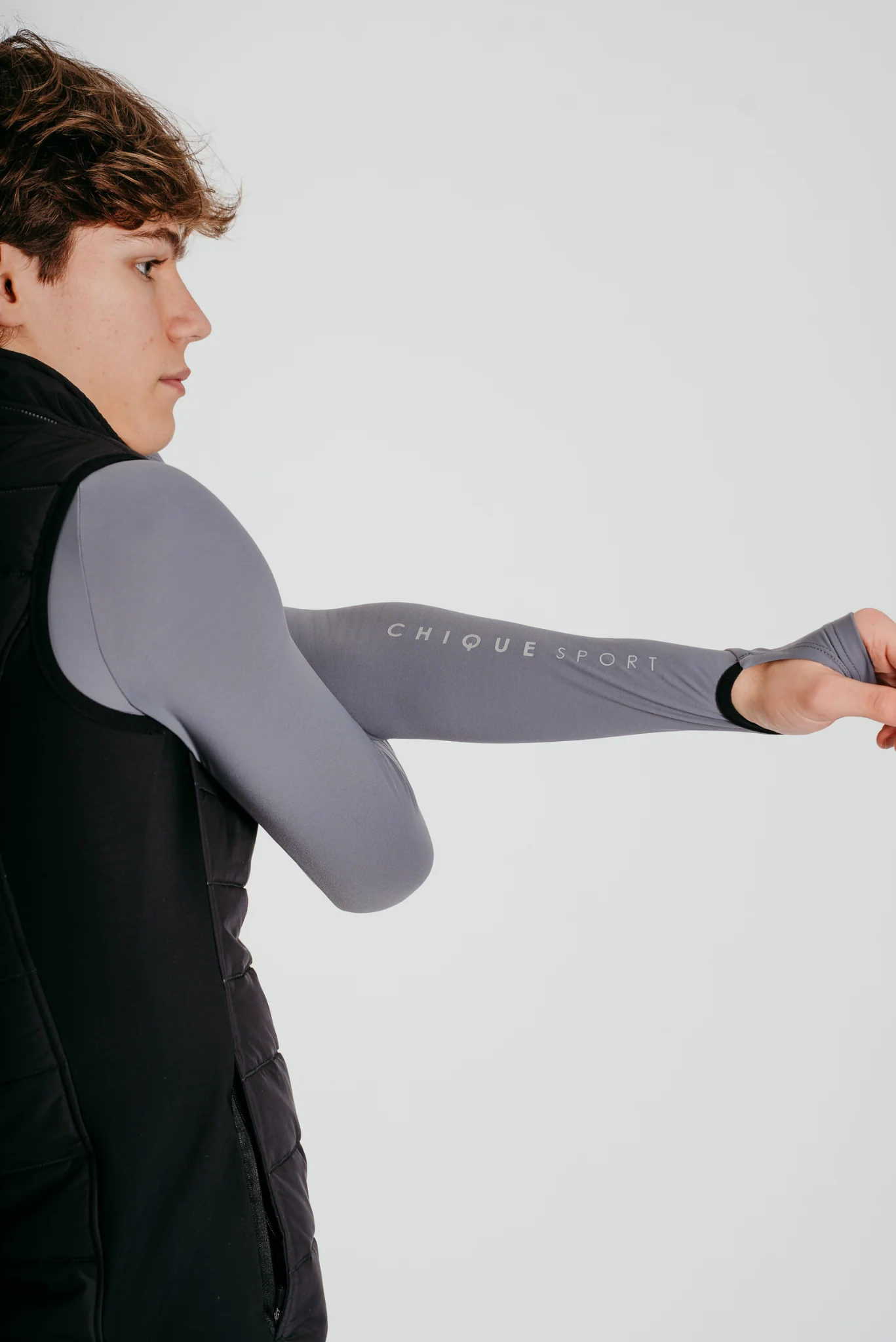 Train to Win Bodywarmer Mens - Image 9