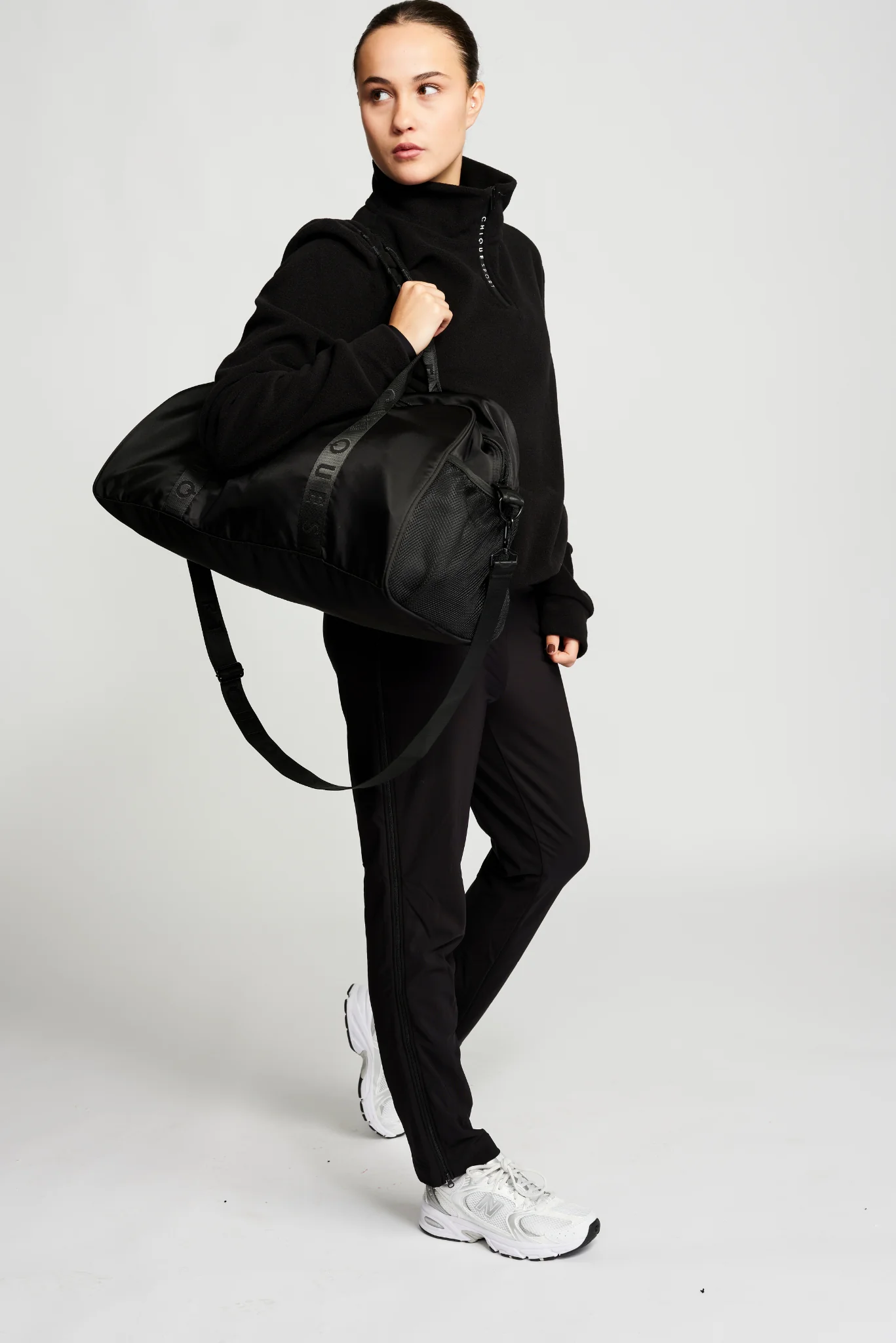 Onyx Duffle Bag - Image 8