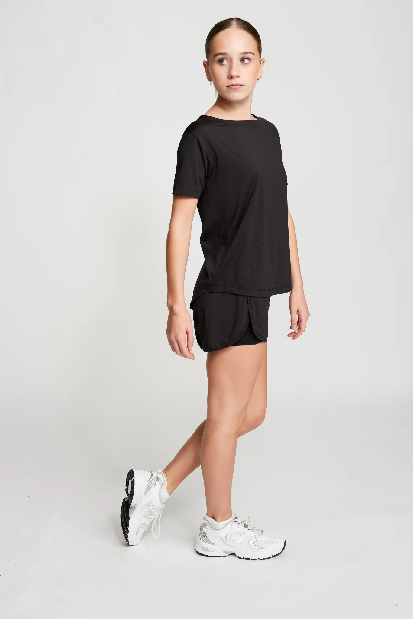 Onyx Loose Fit T-shirt - Image 4