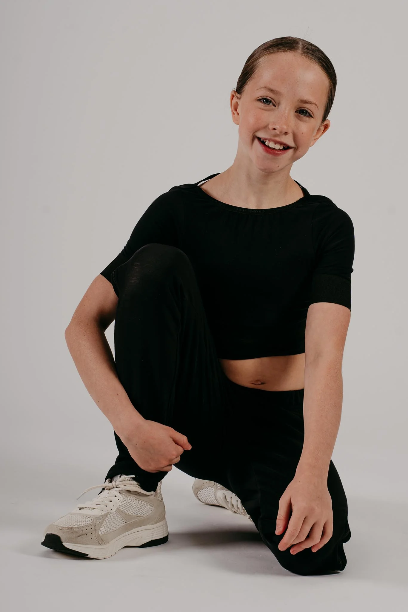 Phoenix Crop T-Shirt in Black - Image 4