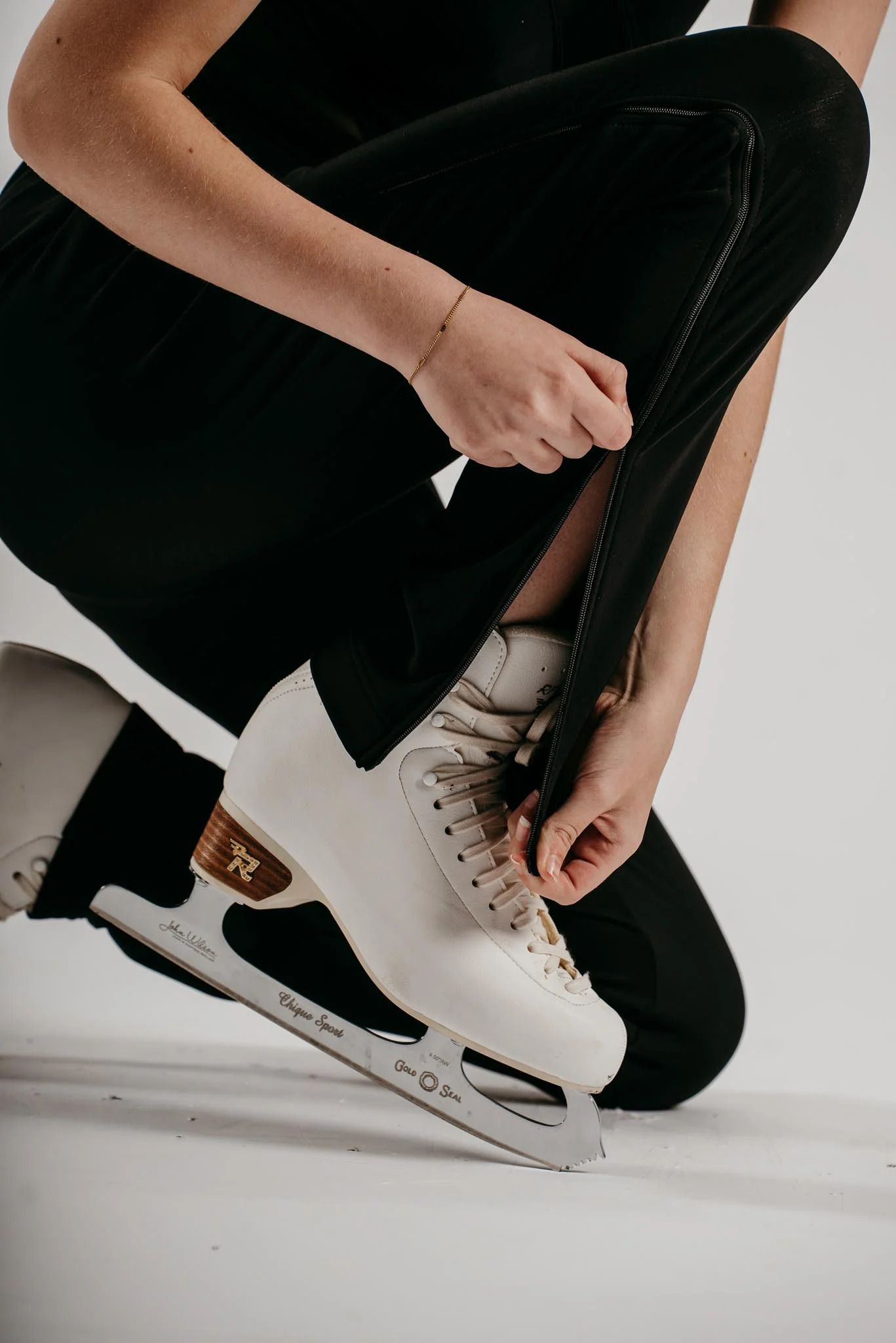 Phoenix Full Zip Trousers - Image 17