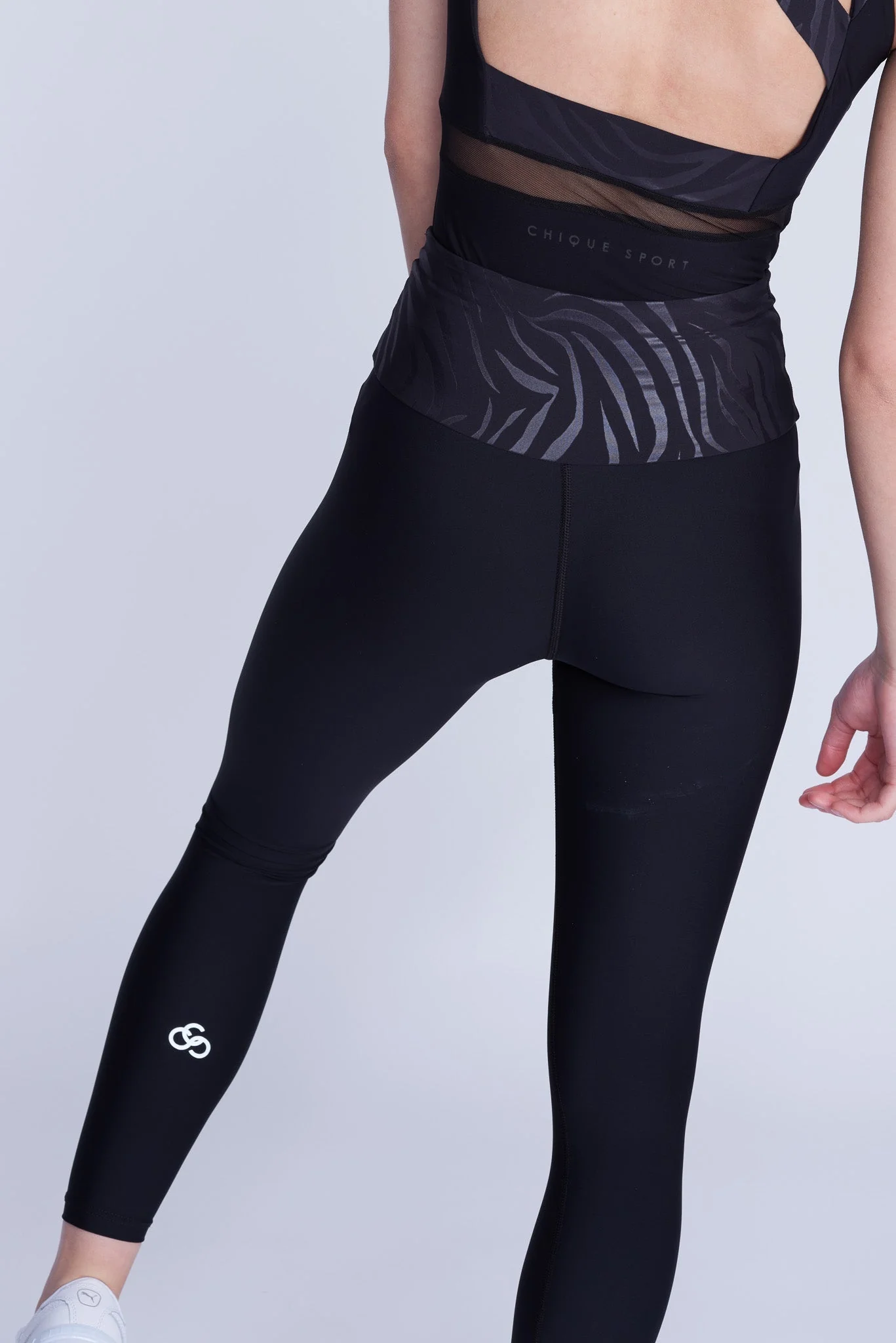 Iconic Off-Ice Leggings - Image 10