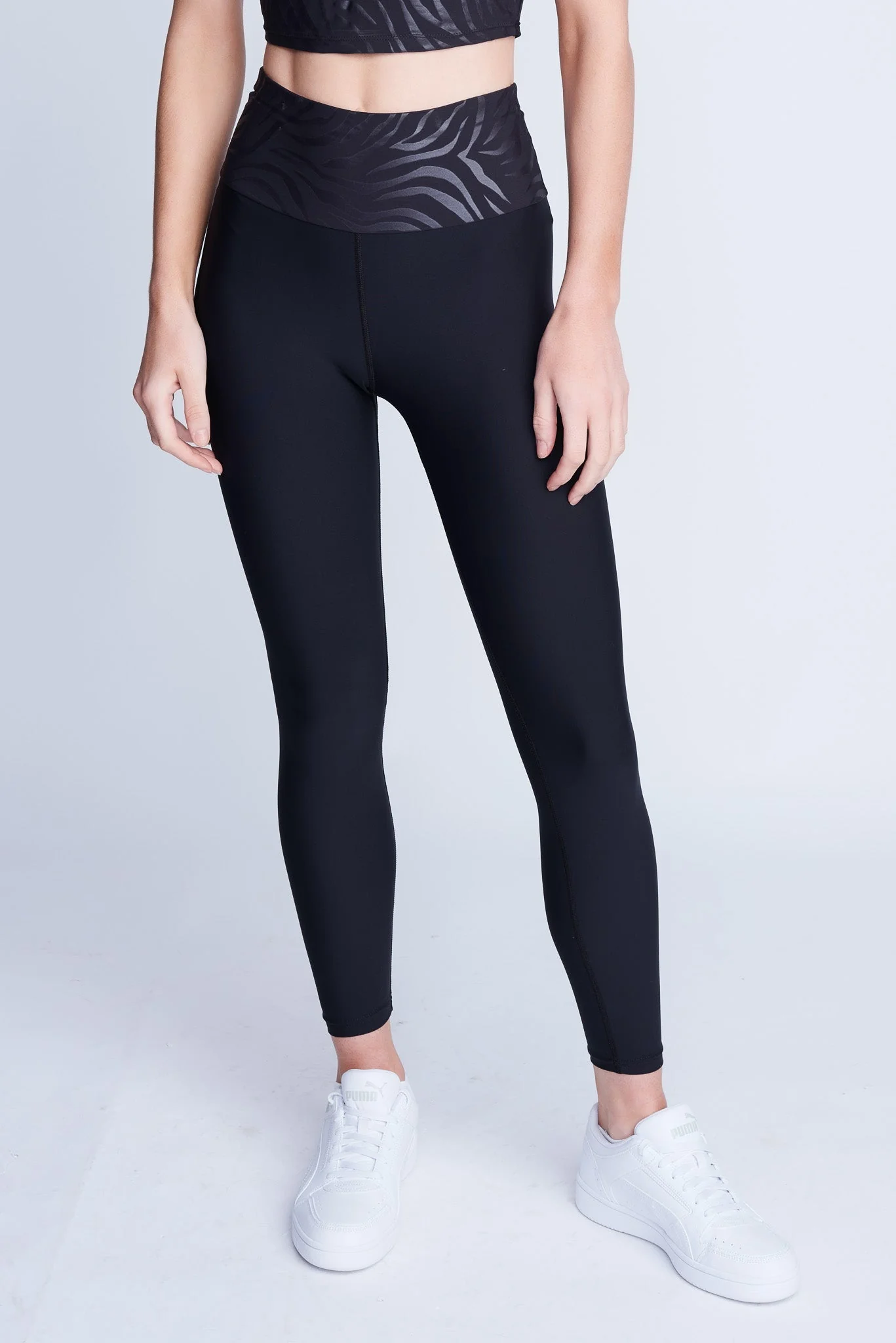 Iconic Off-Ice Leggings - Image 6